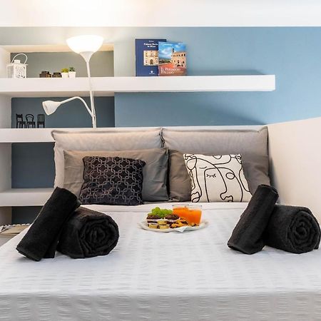 Duomo In 8 Stops Suite Deluxe Loft Милан Экстерьер фото